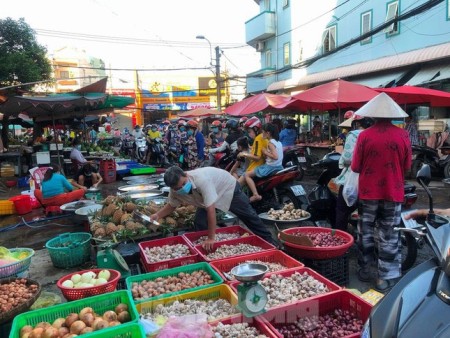 Đi đến slide 4