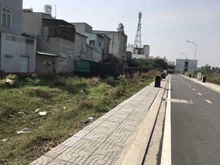 Chính chủ bán gấp lô đất ngay cổng khu công nghiệp Tân Bình giá bán 2.55 tỷ