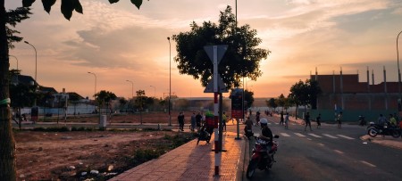 Bán đất mặt tiền đường Thuận An Hoà vị trí gần Aeon Bình Dương, đối diện chợ sổ sẵn