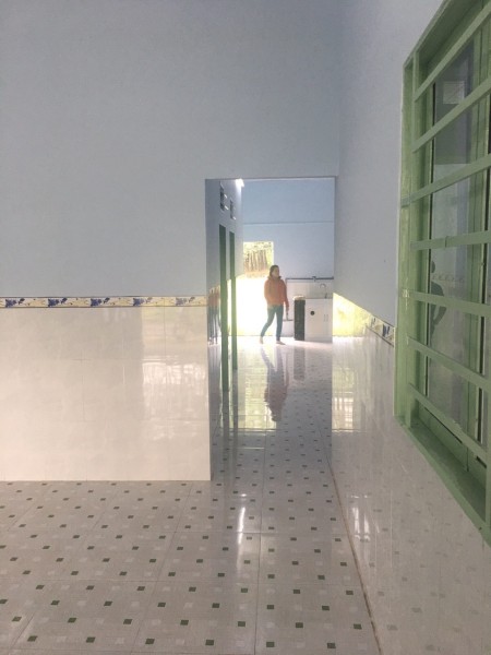 Cần bán nhà cấp 4 ngay Thới Hòa thị xã Bến Cát, sổ hồng riêng, thổ cư 100%