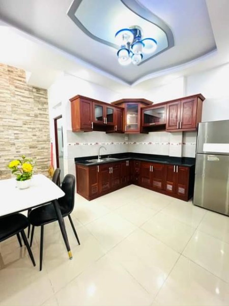 Bán gấp nhà HXH quay đầu đường B3 Tây Thạnh 150m2, 5 tầng, 5,2 tỷ Tân Phú