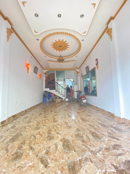 Bán nhà phố Nguyễn Trãi- Thanh Xuân 75M, 5 tầng, mặt tiền đường lớn 4.5m, giá 15 tỷ