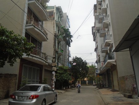 Nhà đẹp 5 tầng, 2 mặt thoáng Hoàng Mai có Gara riêng liên hệ 0905988386 sổ đỏ nở hậu