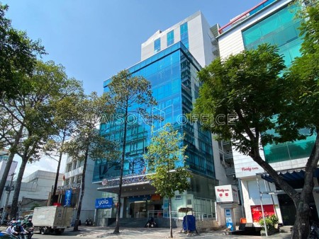 Mặt bằng cho thuê làm văn phòng đầy đủ công năng vào sử dụng ngay, khu trung tâm tiện đi lại