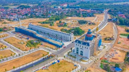 Đi đến slide 2