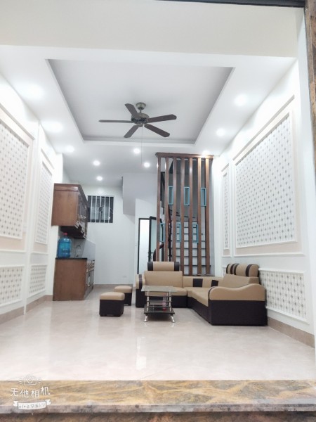 Bán nhà mặt ngõ phố NGUYỄN TRÃI Thanh Xuân. kinh doanh tốt. 33m2, 5 tầng, MT 3,8m. Giá 4,35 tỷ