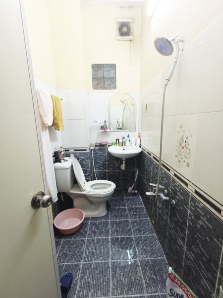 Bán nhà 4 lầu, diện tích sàn công nhận 113m2 hẻm 1247 đường Huỳnh Tấn Phát, phường Phú Thuận
