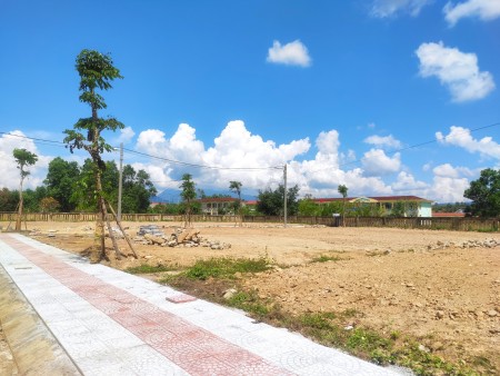 Bán lô đất nằm giữa các khu du lịch sinh thái giá bán 4 triệu/m2, liên hệ 0963775547