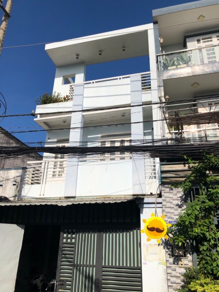 Bán căn duy nhất mặt tiền khu Vip Tân Tạo, dtsd 81m2, ngang khủng 4.5m, giá chỉ 7.8 tỷ, tl