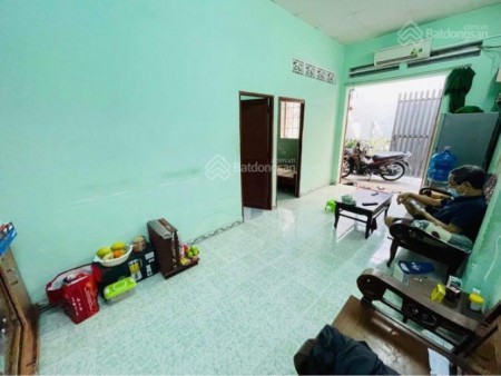 Bán gấp nhà Vườn Lài Tân Phú diện tích sử dụng 45m2 giá chỉ 3 tỷ 350, lh 0933962586