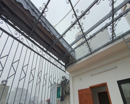 Bán nhà Xuân Đỉnh sánh ngang biệt thự phân lô mặt tiền gần 4m, 5 tầng, nhỉnh 6 tỷ, đón gió Tây Hồ
