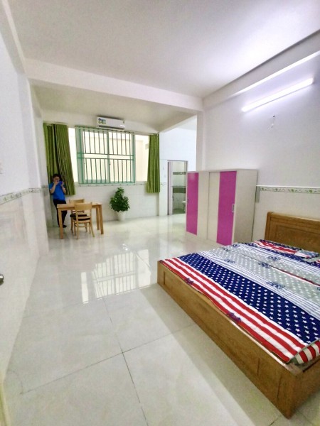 Căn hộ Studio 30m2, sẵn nội thất cửa sổ thoáng, giá sinh viên Quận Tân Bình, gần Hufi