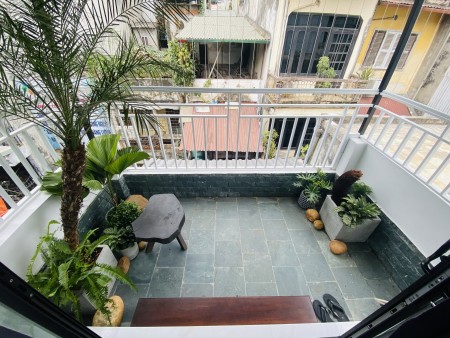 Tôi cần bán nhà diện tích sử dụng 50m2 tại phố Thái Hà khu dân cư đông đúc