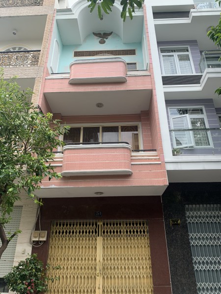 Cần bán gấp nhà trong phố, xung quanh có nhiều tiện ích liên hệ 0919411278, pháp lý chuẩn