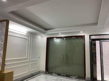 Bán nhà nguyên căn đẹp vào ở luôn ngay trung tâm cầu giấy giá cực kỳ hấp dẫn 51m2