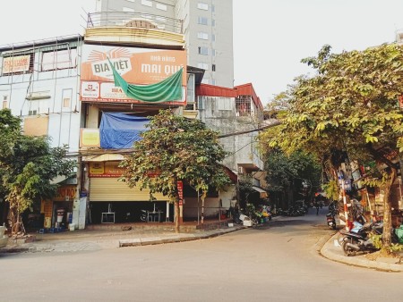 Cần bán nhà 2 mặt phố vỉa hè rộng kinh doanh tốt ô tô đỗ ngày đêm khu dân trí cao