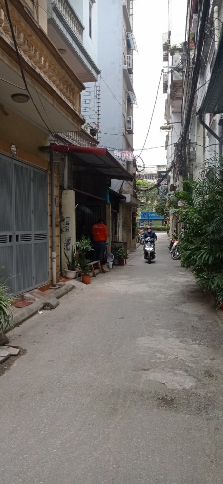 Bán nhà Ngọc Thụy 4 tầng diện tích sử dụng 41m, ôtô vào nhà, full nội thất, lh 0941918168