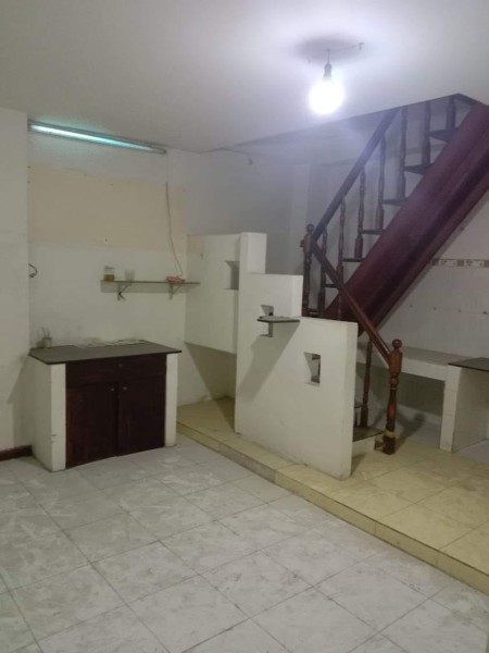 Cần bán gấp nhà hẻm xe hơi Lý Thường Kiệt, Gò Vấp, nhỉnh 5 tỷ, 3 tầng, 6 phòng ngủ, 58m2