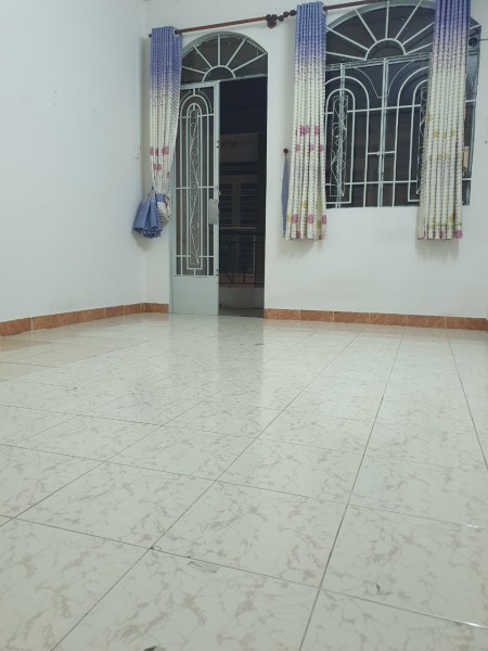 Nhà chính chủ cho thuê nguyên căn đường Thích Quảng Đức khu an ninh, yên tĩnh