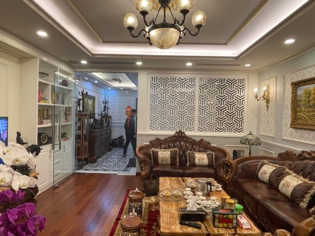 Tòa nhà mặt phố Nhân hòa, 6 tầng x 63m2 tháng máy chờ, chỉ 16 tỷ