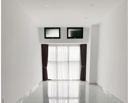 Giá tốt nhất thị trường căn OT tầng thấp tiện di chuyền dtsd 31m2 giá 1.6 tỷ, bao hết phí