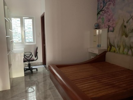 Chính chủ gửi bán biệt thự ngang 8 Tân Quy Quận 7, diện tích sử dụng 148m2, giá 25 tỷ