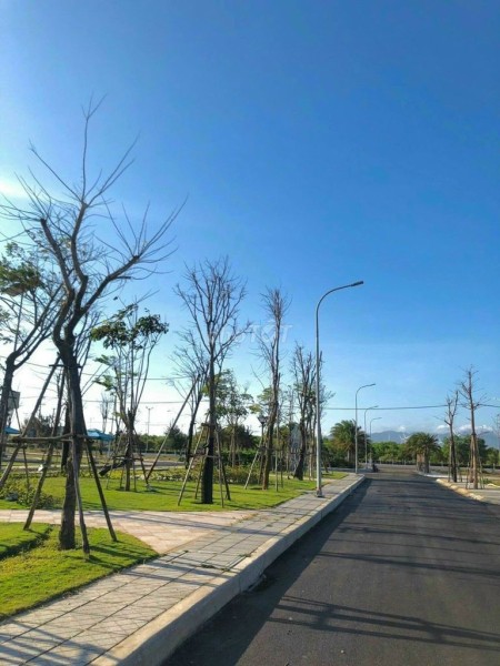 Đất nền ven biển gần Merry Land đường 27m, chiết khấu lên tới 10%, sở hữu lâu dài