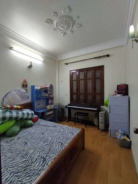 Nhà đẹp vào ở ngay, cách mặt phố 50m dân xây Ngọc Thuỵ Quận Long Biên 0972263245