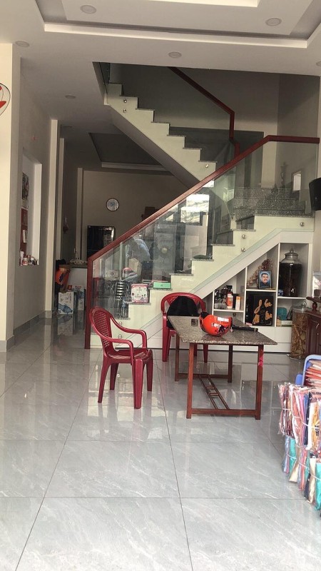 Bán Nhà Riêng Phú Thọ Hoà Quận Tân Phú hẻm xe hơi tránh dtsd 52m2 giá bán chỉ 4Tỷ6 (TL)