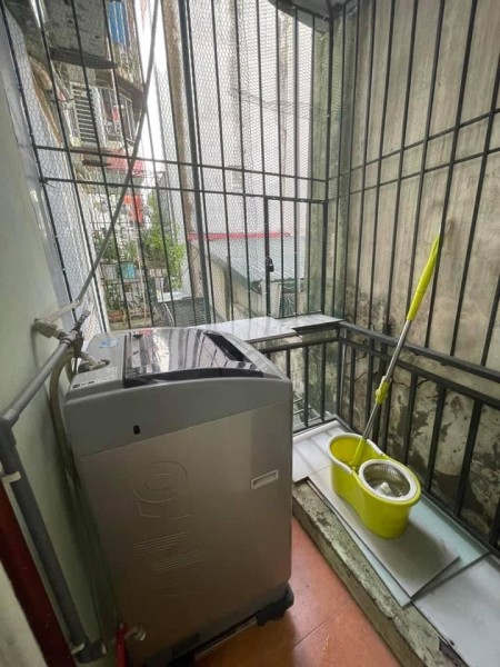 Bán căn hộ Triều Khúc-Thanh Xuân dt 44m2 giá 1,1 tỷ, mặt ngõ rộng tặng nội thất sang xịn