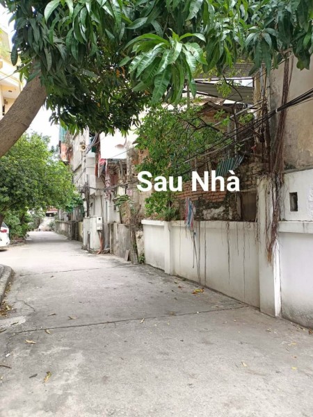 Bán nhà Khâm Thiên DT 40m2, 2 tầng, MT 3,3m, 2,92 tỷ trung tâm Quận hai mặt ngõ tiện ích nhiều