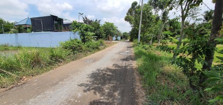 Nhà đang cần tiền nên bán miếng đất kế bên nhà giá đầu tư sinh lời cao lh 0858925992