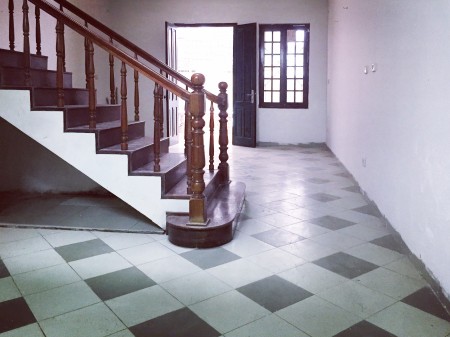 Bán nhà chính chủ 90m, mặt tiền 6m, đường An Dương Vương, quận Tây Hồ