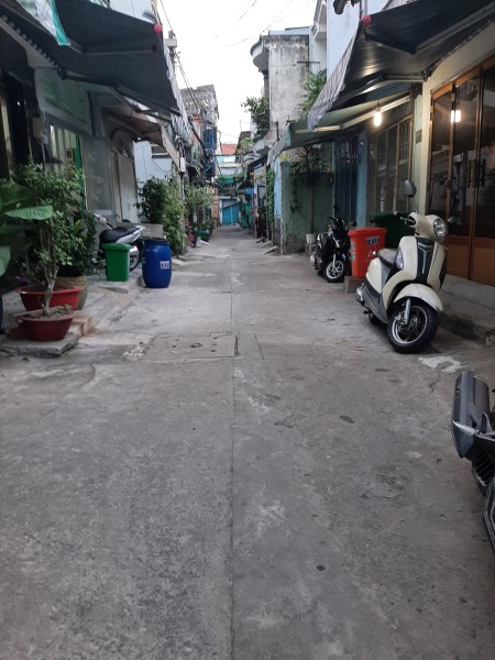 Bán nhà hẻm xe tải Thạch Lam, phường Phú Thạnh, Tân Phú, dtsd 41m2, 3 tầng, 4 tỷ 5