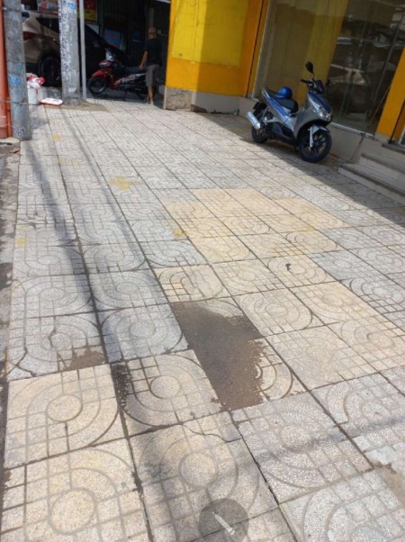 Cho thuê nhà diện tích 10x23 mặt tiền đường lớn Quận 7 giá cho thuê 32 triệu/tháng