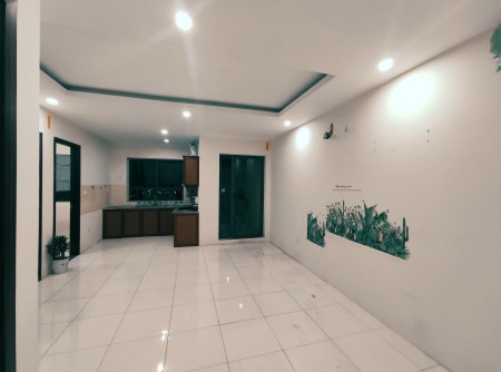 Giá Tốt! Bán căn hộ CC ở The Vesta 74m2 3PN SĐCC giá chỉ 1300 triệu LH: 0378447658