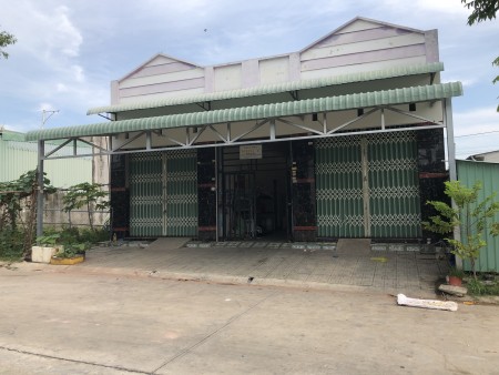 Kẹt Tiền Bán Dãy Trọ diện tích 300m2 (10x30) SHR khu dân đông kinh doanh tốt