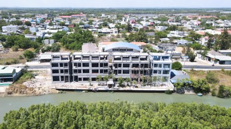 Đi đến slide 2