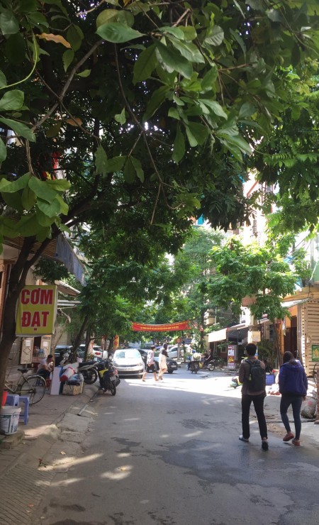 Chỉ 2.9 tỷ dọn về ở ngay nhà 5 tầng Sài Đồng Long Biên, kinh doanh thuận tiện ngày đêm