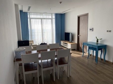 Chính chủ bán căn hộ 2 phòng ngủ, tầng cao tại Khu đô thị Vinhomes Central Park