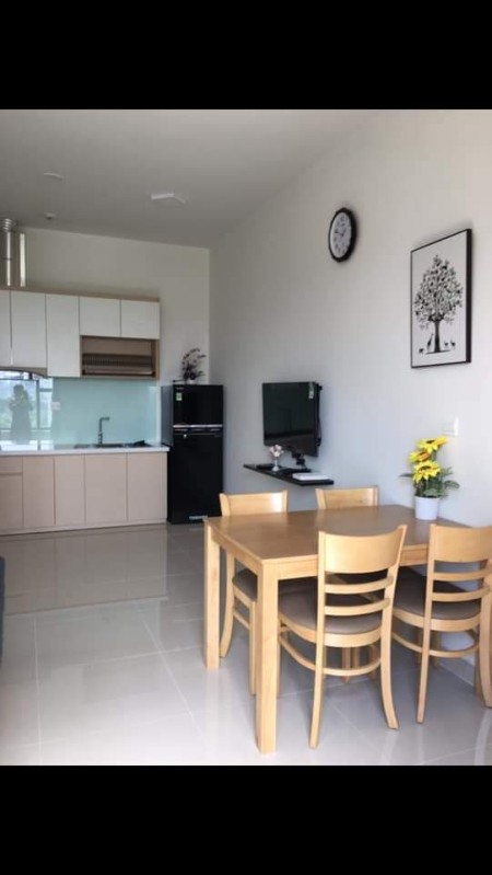 Kẹt tiền cần ra gấp căn Officetel Sunrise city view DT38m2 Giá 1.8tỷ - full Nội thất.
