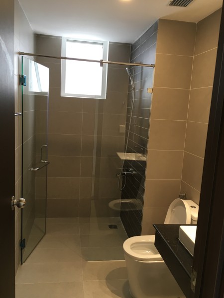 Cần bán căn gốc 3pn Sunrise Riverside view 3 mặt nhìn toàn diện sông tiện ích đầy đủ, giá tốt