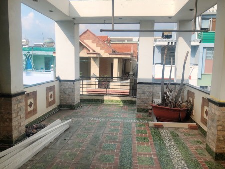 Bán nhà hẻm xe tải Quận 10 khu Vip vừa ở vừa cho thuê 5 tầng BTCT gần mặt tiền giá 28 tỷ