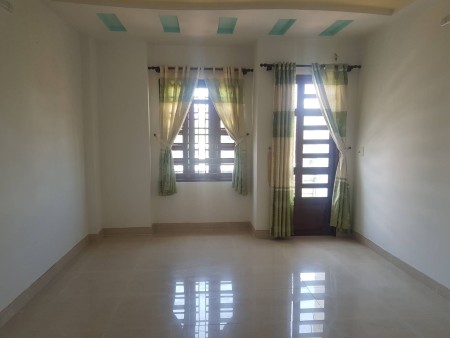 Cần bán nhà Nguyễn Ảnh Thủ, Quận 12 giá bán 4.75 tỷ, thương lượng nhẹ cho khách thiện chí