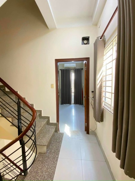 Bán nhà Nguyễn Văn Đậu, hẻm Xe hơi, Quận Bình Thạnh, Giá 5,2 tỷ