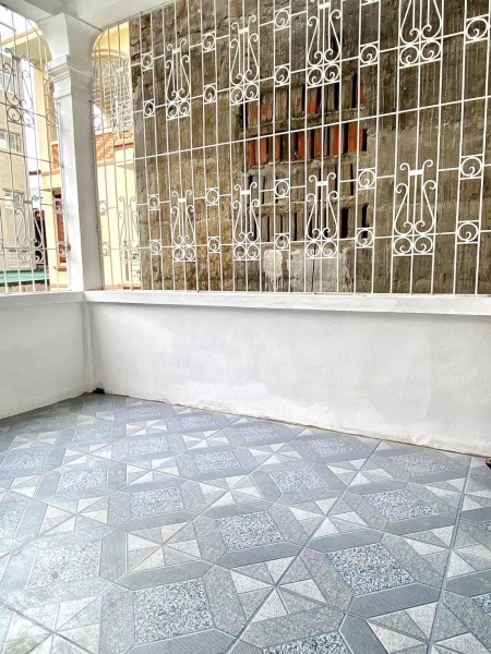 Siêu Hiếm kinh doanh đỉnh bán nhà 5m ra phố Khương Đình, ô tô đỗ cửa, 45m nhỉnh 4 tỷ