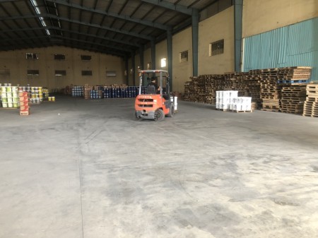 Cho thuê kho chứa hàng dt 3000m2 khu vực khu công nghiệp Tân Tạo, Vĩnh Lộc, Tân Bình