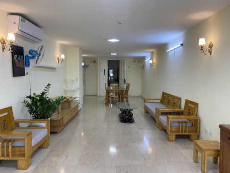 Bán nhanh căn hộ P1 Ciputra tầng trung, 145m2, 3PN, đủ đồ, hướng Tây Bắc. Giá 4.6 tỷ