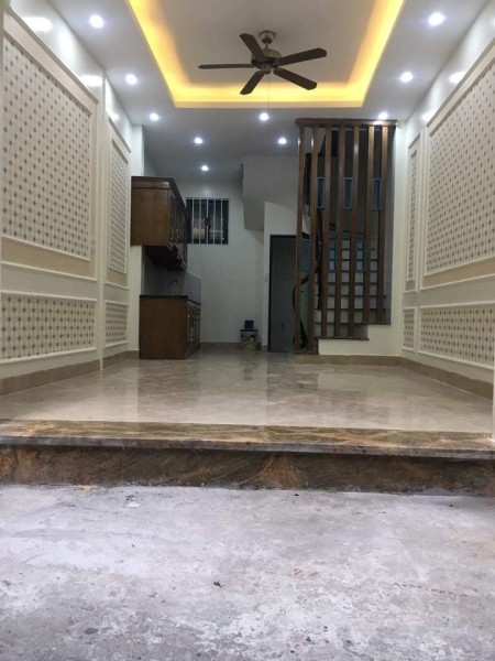 Bán Nhà Giải Phóng, Quận Hai Bà Trưng, Gần đại Học Bách Khoa, dtsd 45m2 giá chỉ 4,xx tỷ
