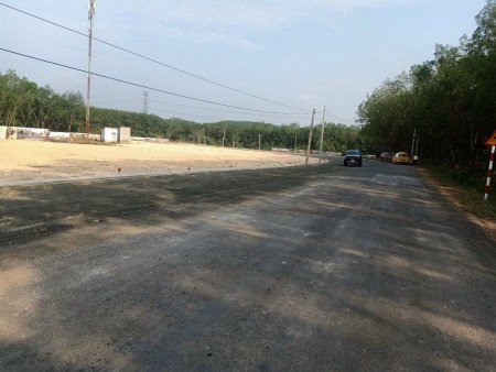 Bán gấp đất thổ cư mt liên xã QH 32m Thuộc Thuận Lợi - Đồng Phú giá F0